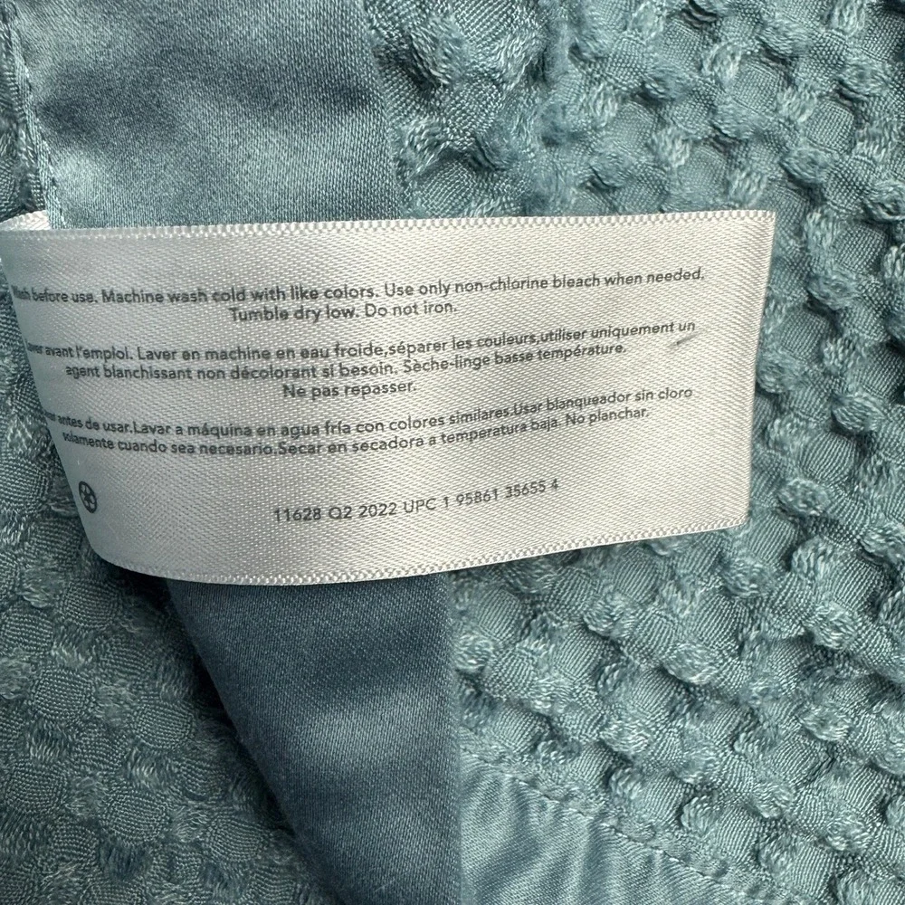 Carters Blue Waffle Knit Baby Blanket with Satin Trim CX109657 SML‎